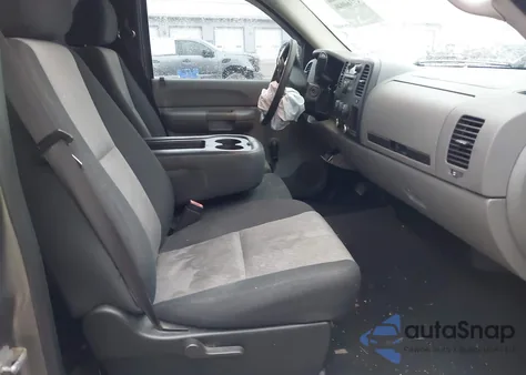 2008 Chevrolet Silverado 1500 Work Truck z USA, uszkodzony, nr VIN 1GCEC14X28Z174203